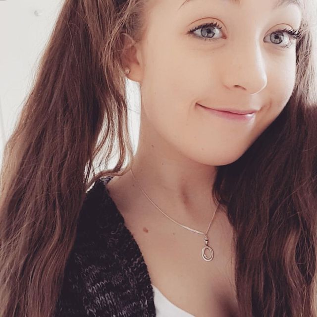 57506581_2295876733958260_7987084643503087875_n A photo of Georgia Bailey